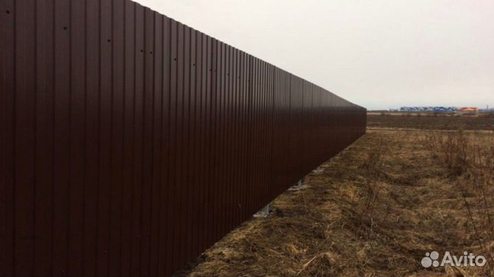 Заборы из профнастила