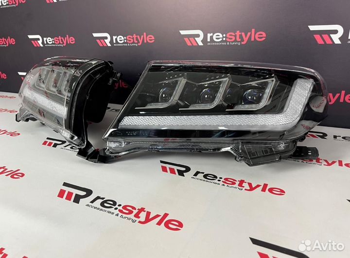 Фары Toyota Land Cruiser 200 2м 12-15 LED