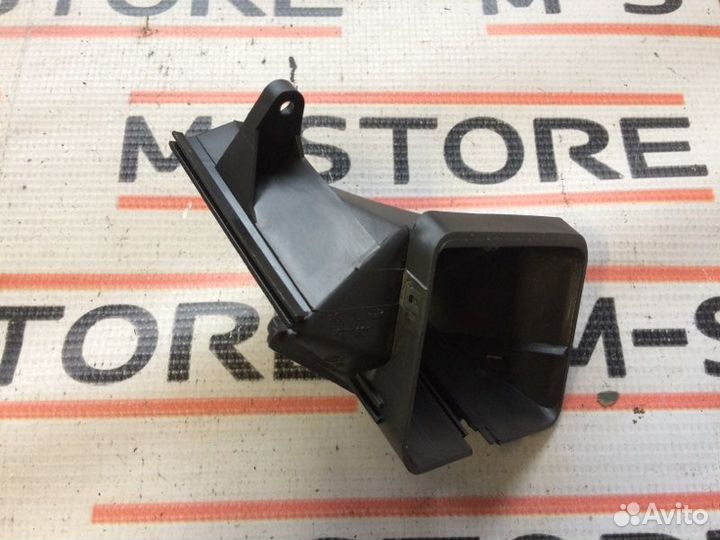 Воздуховод печки Bmw X5 E53 M62B44 2000