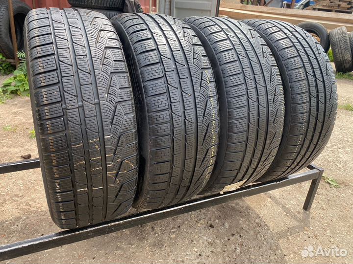 Pirelli Winter 210 SnowControl Serie II 235/55 R18