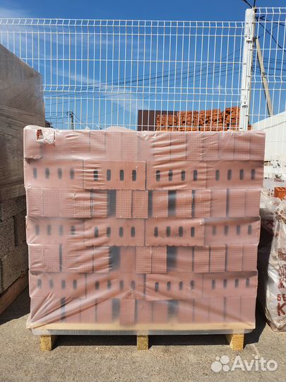 Кирпич (цокольный,облицовочный,шамотный)