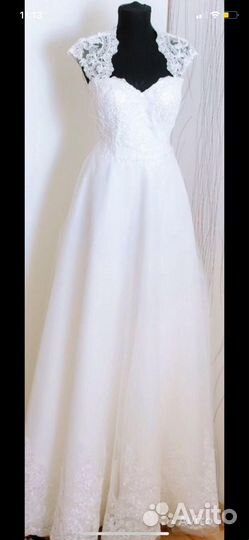 Свадебное платье