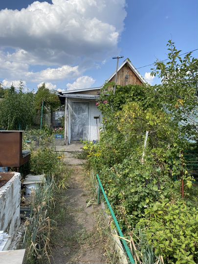 Дача 20 м² на участке 5 сот.