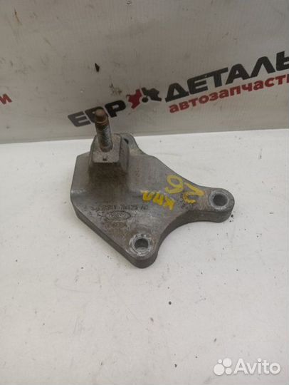 Кронштейн кпп Ford Fusion хетчбек fxja 1.4 2007