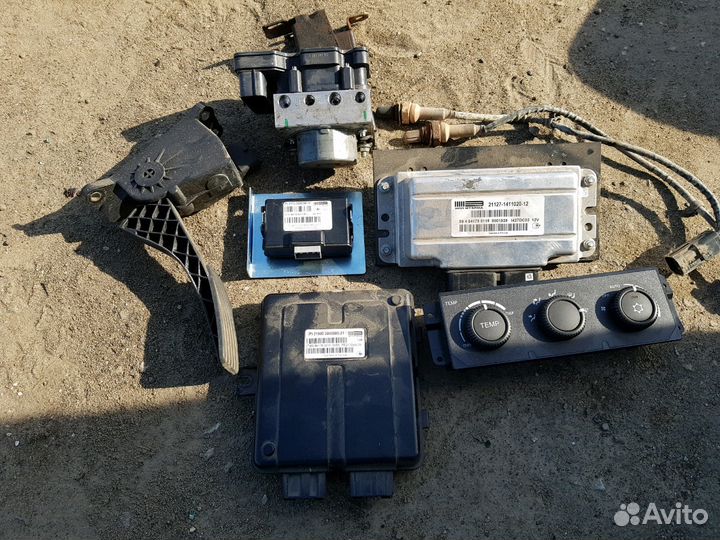 Запчасти лада Приора ручки.подушки.вут.элек