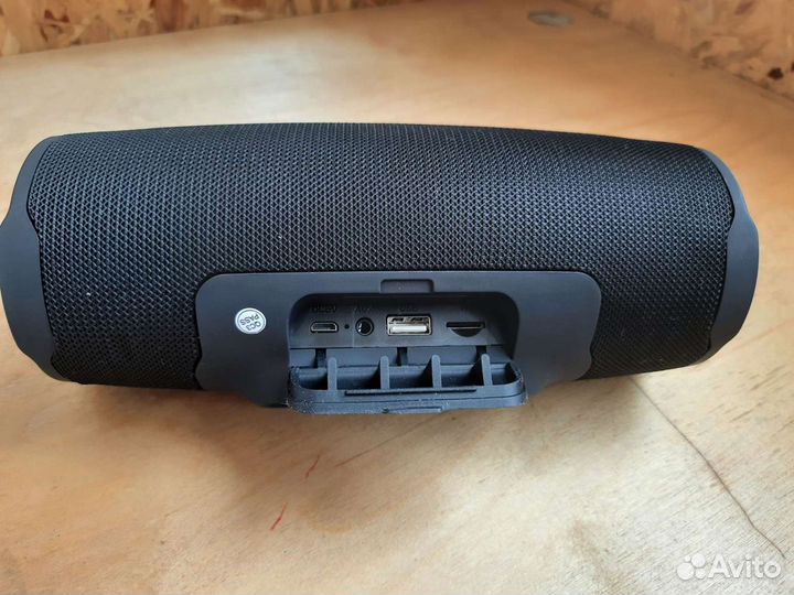 Блютуз колонка jbl