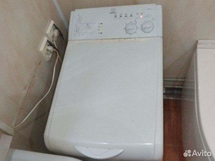 Холодильник бу вмести с стиральной машиной