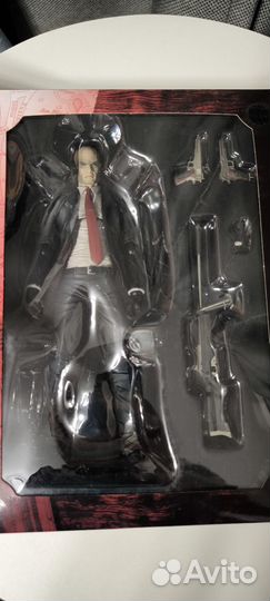 Play Arts Hitman