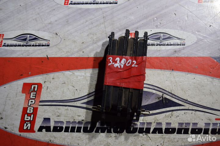 Колодки тормозные перед c Nissan Elgrand APE50 VQ3