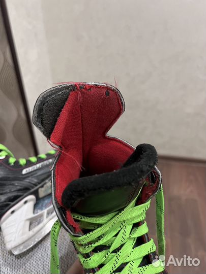 Хоккейные коньки bauer yth 10, rus 27