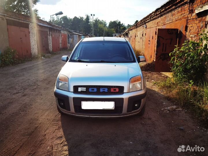 Решетка радиатора Ford Fusion тюнинг