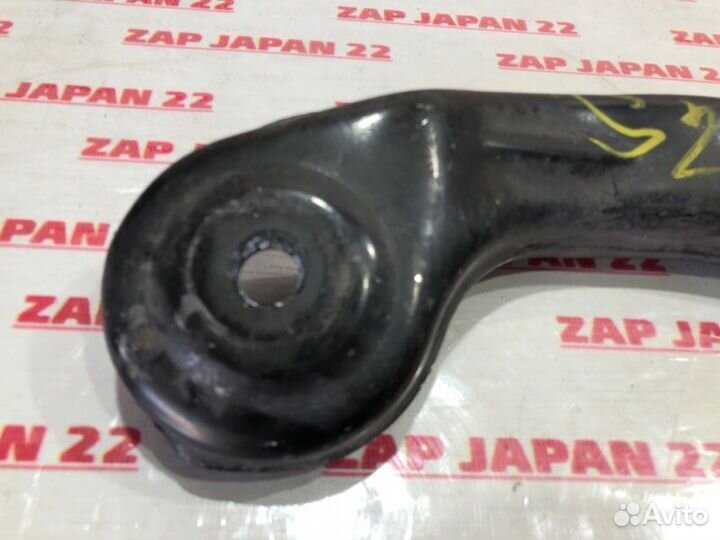 Крепление балки заднее правое Subaru Outback BS