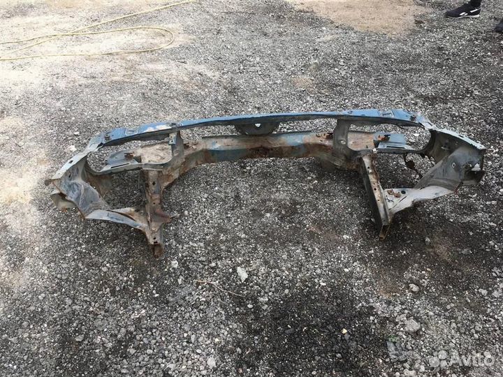 Панель передняя Рено Сценик