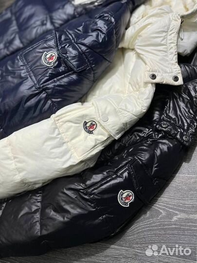 Зимние куртки Moncler