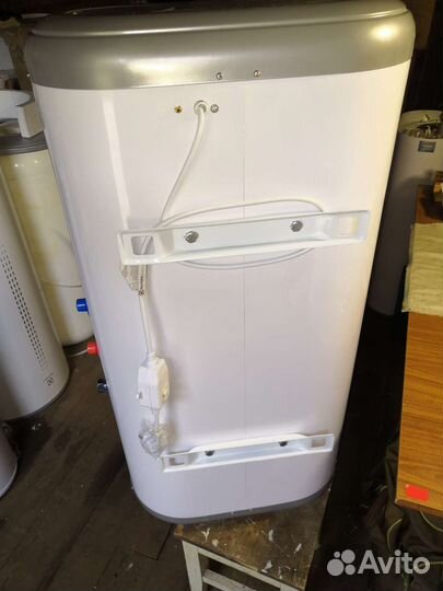 Бойлер Electrolux 80, горизонт, нержавейка