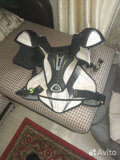 Нагрудник хоккейный взрослый xl