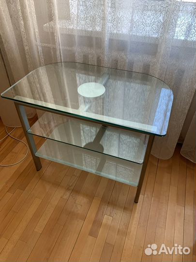 Стеклянная тумба для TV.Фабрика Calligaris