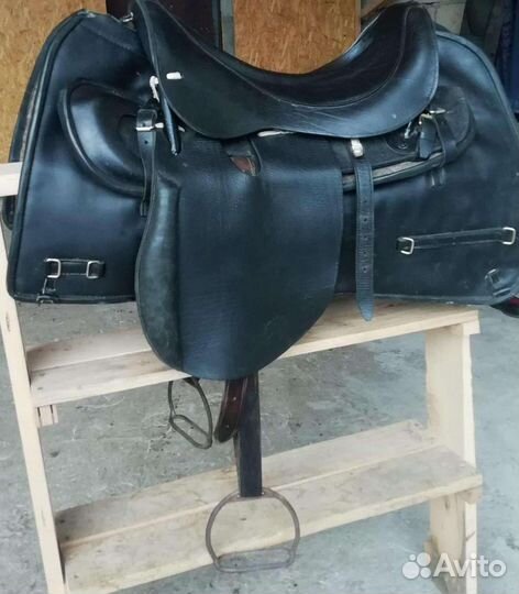 Седло для лошади