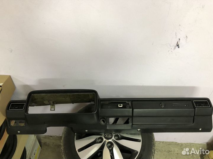 Панель ваз 2105; 2104