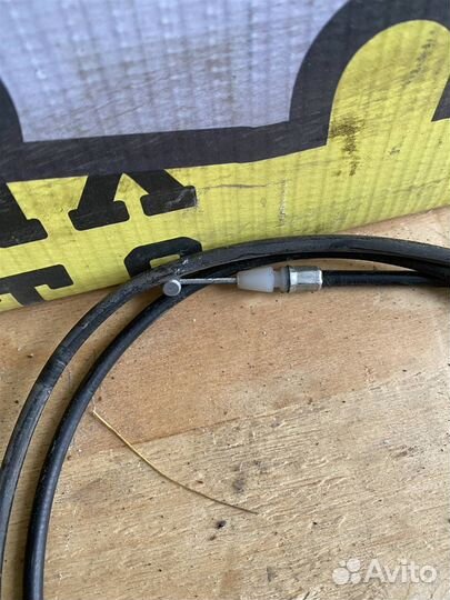 Трос открывания капота Nissan Note (E11) 2006-2013