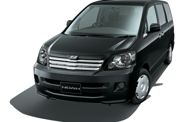 Toyota Noah R60 (2001—2007) Минивэн