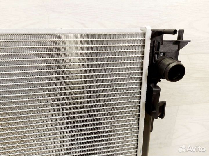 Радиатор охлаждения Nissan Qashgai 2013-2019
