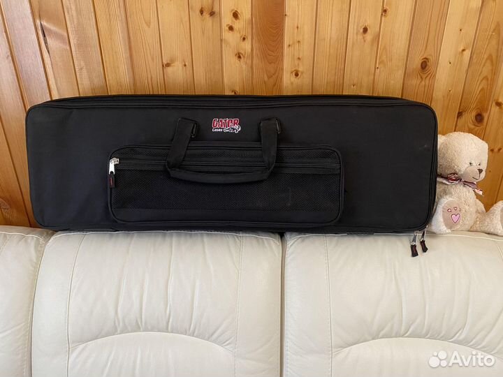 Синтезатор yamaha MX61 BK, педаль, 2 кабеля, чехол