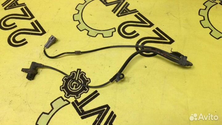 Датчик ABS передний левый Toyota Opa ACT10 1azfse