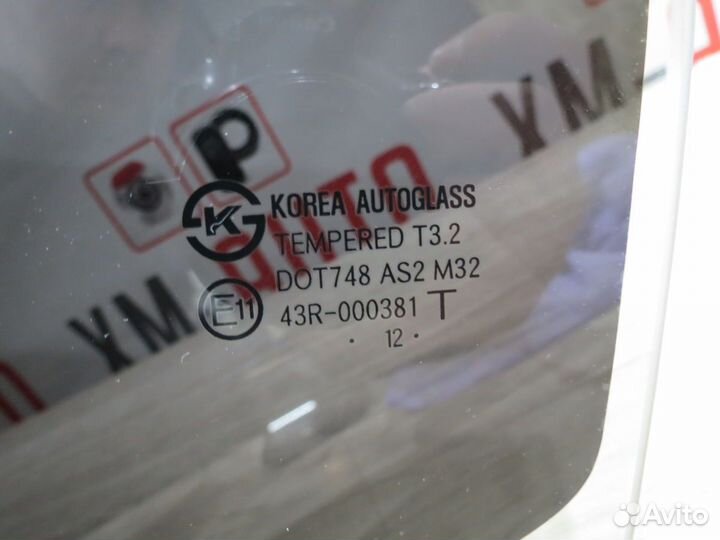 Стекло двери заднее левое Kia Rio 3