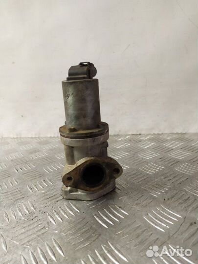 Клапан EGR Kia Sorento внедорожник 5 дв. 2.5 D4CB