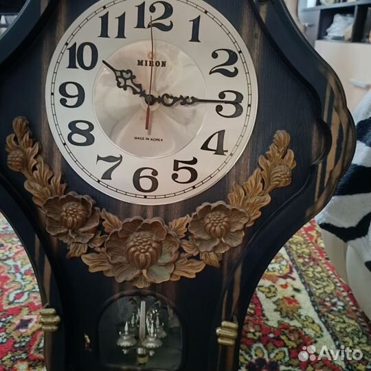 Часы настенные
