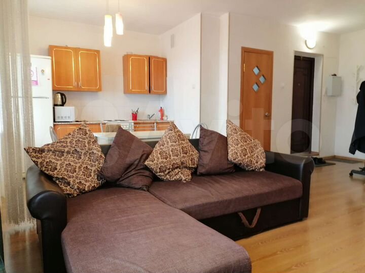 2-к. квартира, 60 м², 5/10 эт.