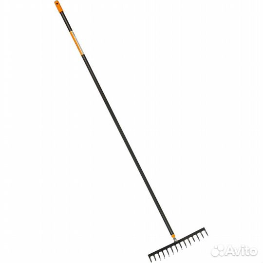 Грабли Fiskars SolidTM
