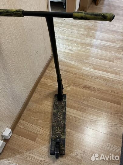 Трюковой самокат tech team voodoo