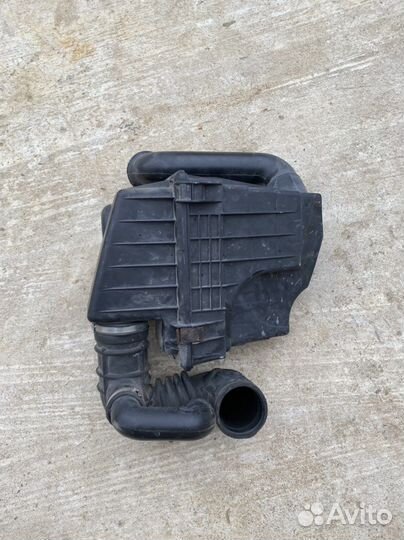 Корпус воздушного фильтра Land Rover freelander 1