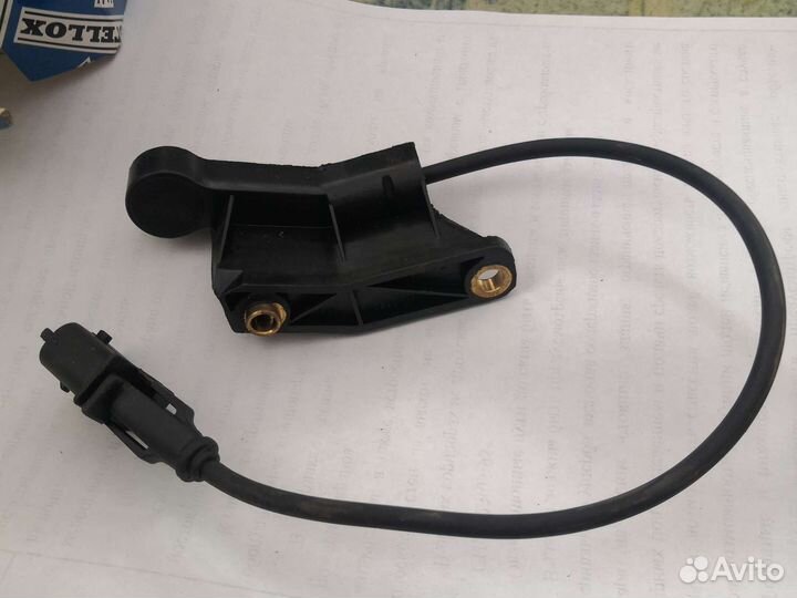 Датчик положения распредвала