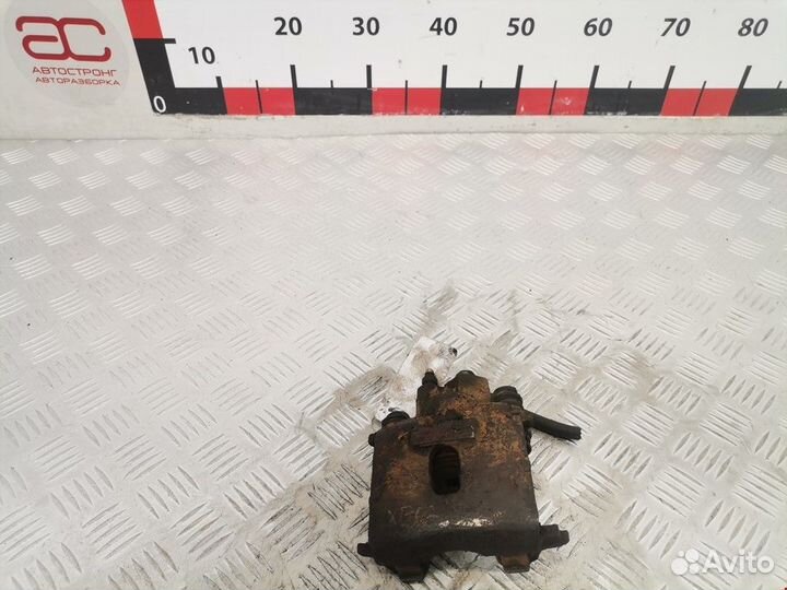 Суппорт задний левый Chrysler PT Cruiser 2001