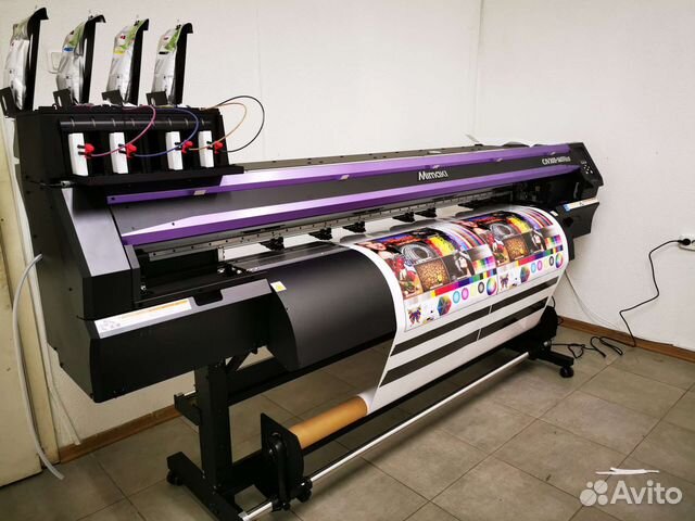 Печать наклеек и стикеров, широкоформатная печать