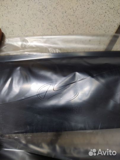 Дефлекторы на Hyundai Sonata YF. Оригинал