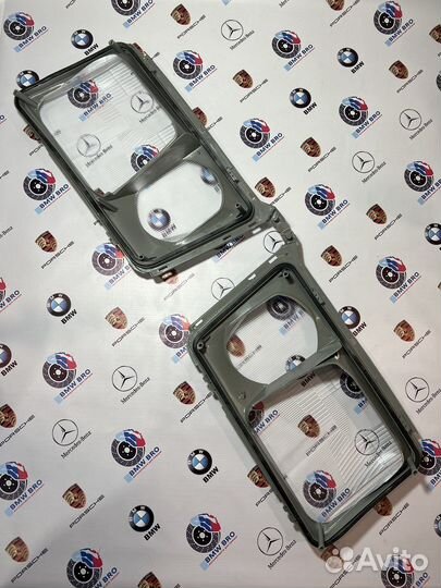 Стекла фар с рамкой W124 рест