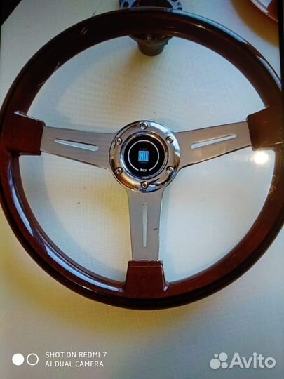 Руль Nardi под дерево + стакан Toyota