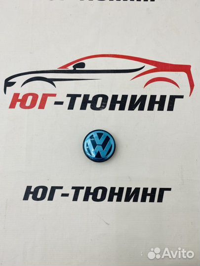 Колпачок в ступицу 1 шт. Volkswagen Volkswagen