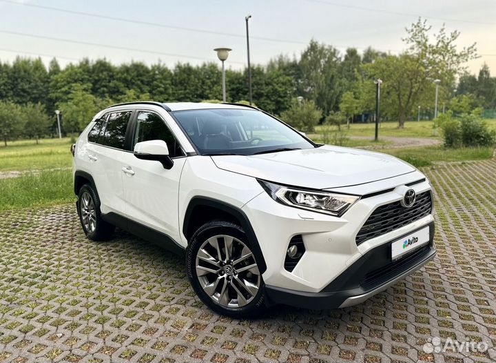 Toyota RAV4 2.5 AT, 2021, 19 400 км