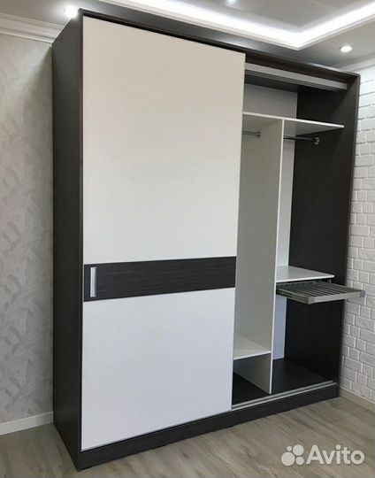 Шкаф для одежды