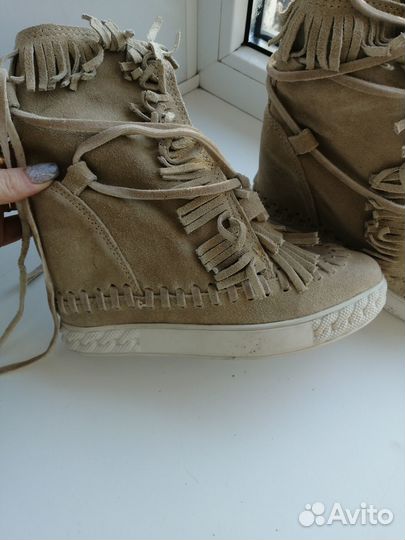 Ботинки женские