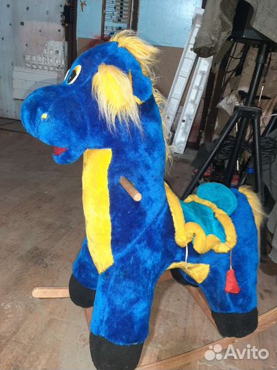 Детская качалка лошадь