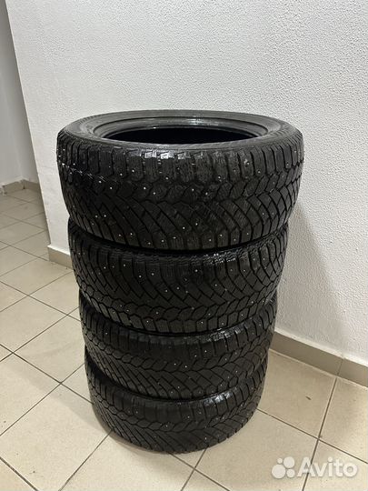 Gislaved Nord Frost 200 235/55 R17