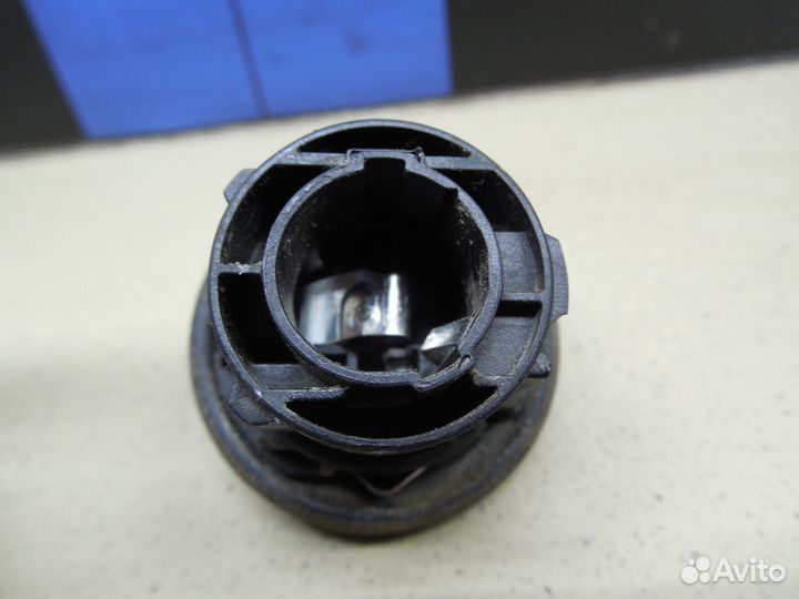 Патрон лампы Focus II 2005-2008