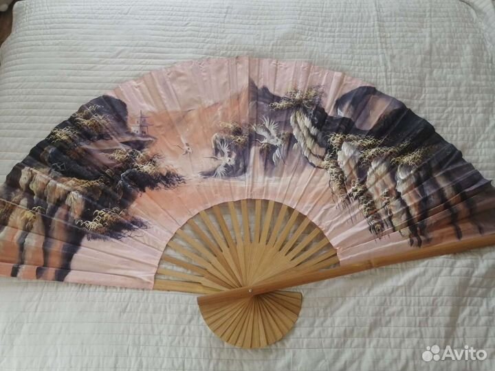 Веер интерьерный