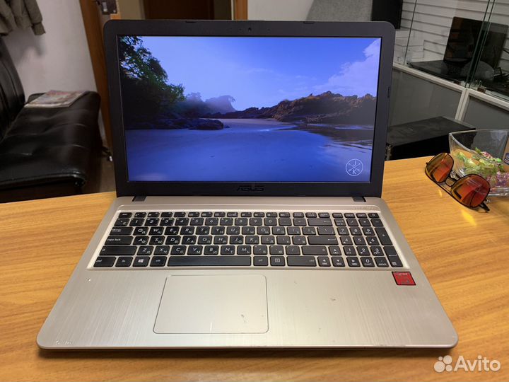 Asus 4ядра 4gb SSD